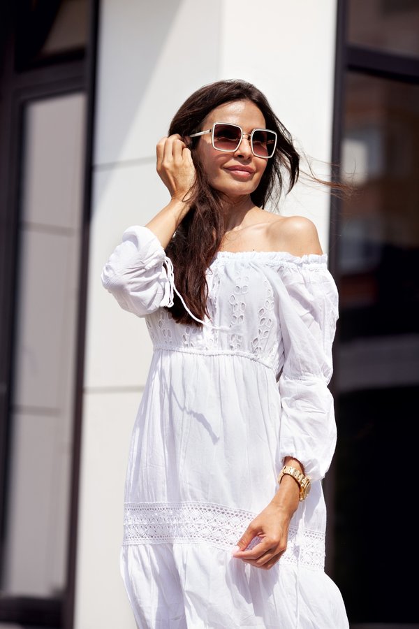 Robe longue bohème blanche : élégance et confort réunis
