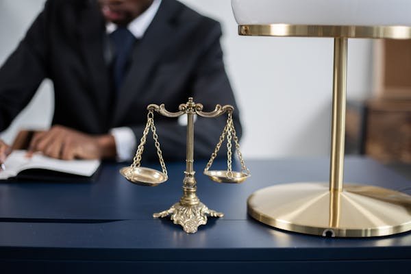 Avocat Airbnb : sécurisez vos locations avec un expert